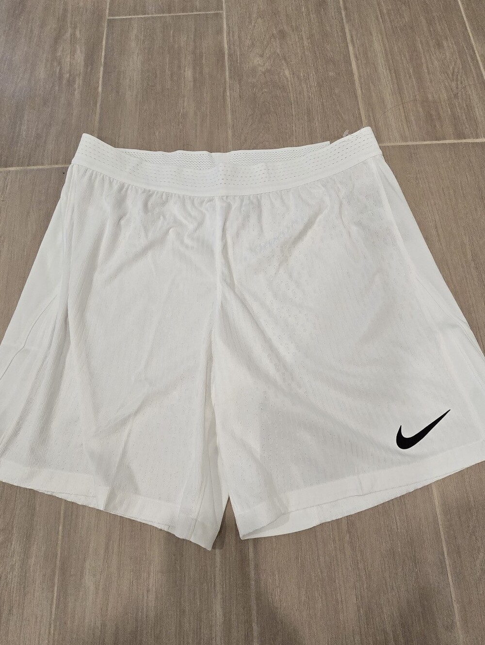 Nike Mens Dri-FIT ADV Slim Fit Soccer Shorts White FZ9352-101 Size XL NWT